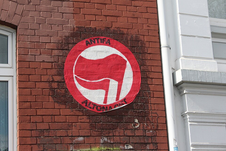 Warum ein antifaschistischer Minimalkonsens nicht reicht – Faschismus ...